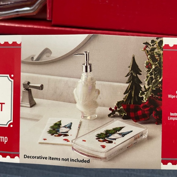 Gnomes holidays kitchen & bath set - Picture 5 of 9